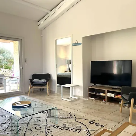 Σπίτι διακοπών Spacieuse Avec Piscine Privative A Bormes-les-Mimosas