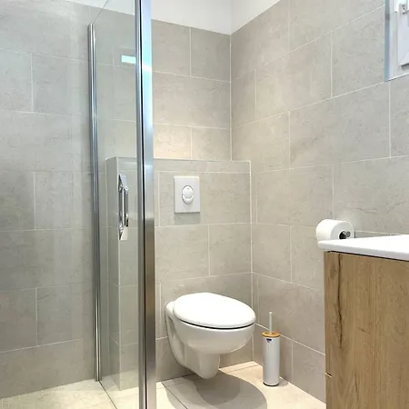 Spacieuse Avec Piscine Privative A Σπίτι διακοπών Bormes-les-Mimosas